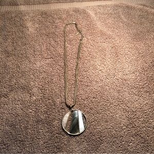 Kenneth Cole gold necklace